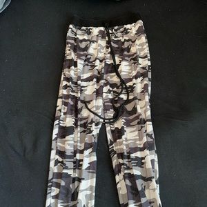 green camo shein sweatpants